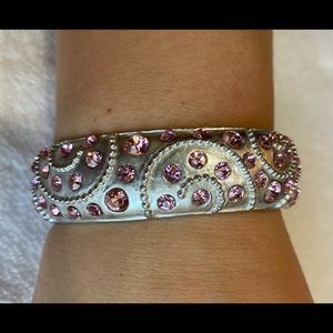 💥SILVERTONE & RHINESTONE HINGED BANGLE BRACELET💥